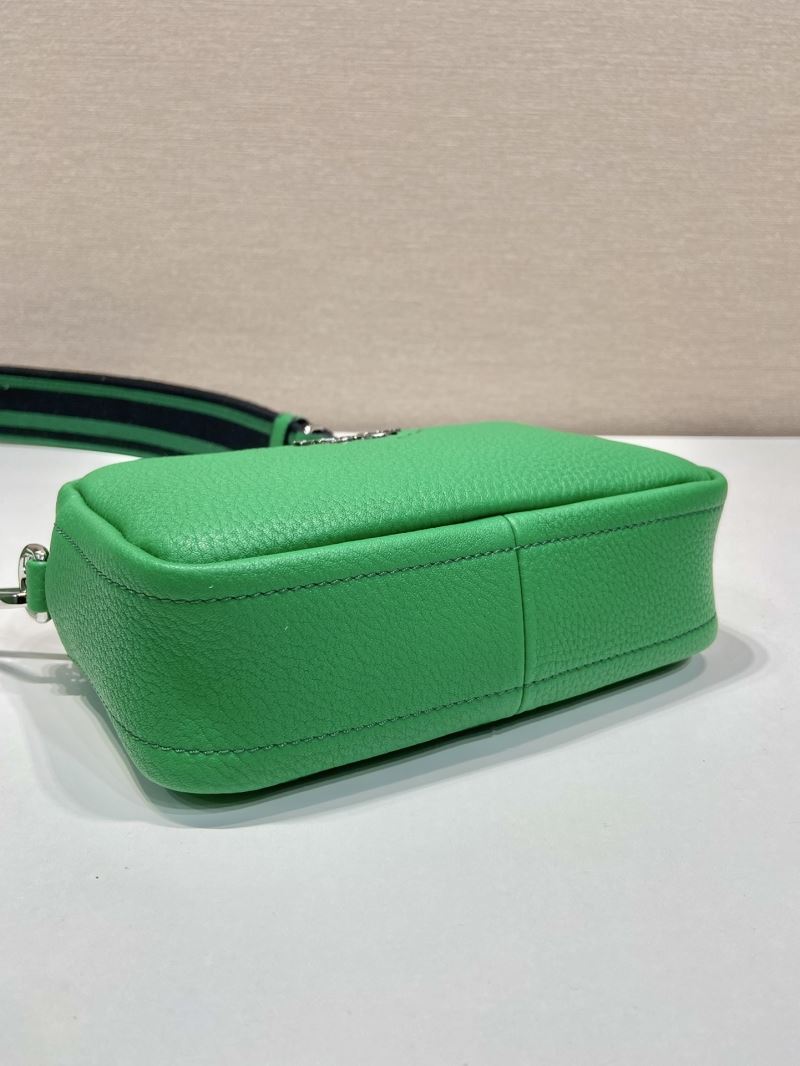 Pra*a box bags